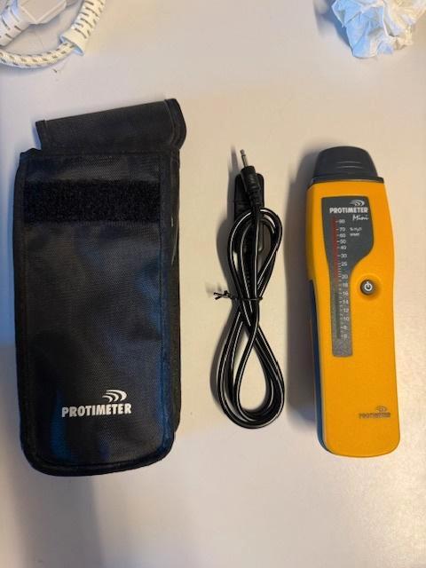 Mini protimètre, Bricolage & Construction, Instruments de mesure, Comme neuf, Humidité ou liquide, Enlèvement