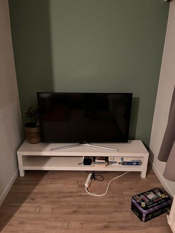 Tv meubel wit beschikbaar voor biedingen