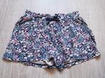 Bloemetjes short H&M - maat 110, Kinderen en Baby's, Kinderkleding | Maat 110, Broek, Gebruikt, Meisje, H&M