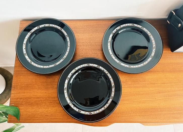 Ensemble de 3 assiettes à dîner Arcoroc, Maison & Meubles, Cuisine | Vaisselle, Comme neuf, Assiettes(s), Verre, Enlèvement ou Envoi