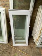 4X PVC Raam draai kip en vast met dubbel glas, Doe-het-zelf en Bouw, Raamkozijnen en Schuifdeuren, Kunststof, Raamkozijn, Zo goed als nieuw