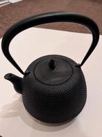 Gietijzeren Japanse theepot met filter, Overige materialen, Overige typen, Ophalen of Verzenden, Zo goed als nieuw