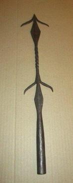 Pointe de lance Africaine Congo 41,5 cm longueur, Envoi