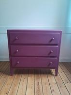Paarse zomerkast van hout met 3 laden, Gebruikt, Vintage-fonctionnel, 3 of 4 laden, Minder dan 100 cm
