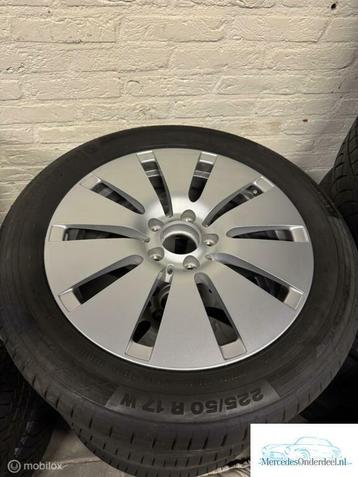 W205 C-klasse 17 inch Lm velgen 225/55/17 A2054012100 beschikbaar voor biedingen