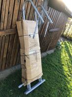 Bestway escabelle Bassin de natation, Bricolage & Construction, Enlèvement, Neuf, Échelle, Moins de 2 mètres