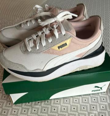 Basket Puma Cruise rider Silk road 37, Comme neuf