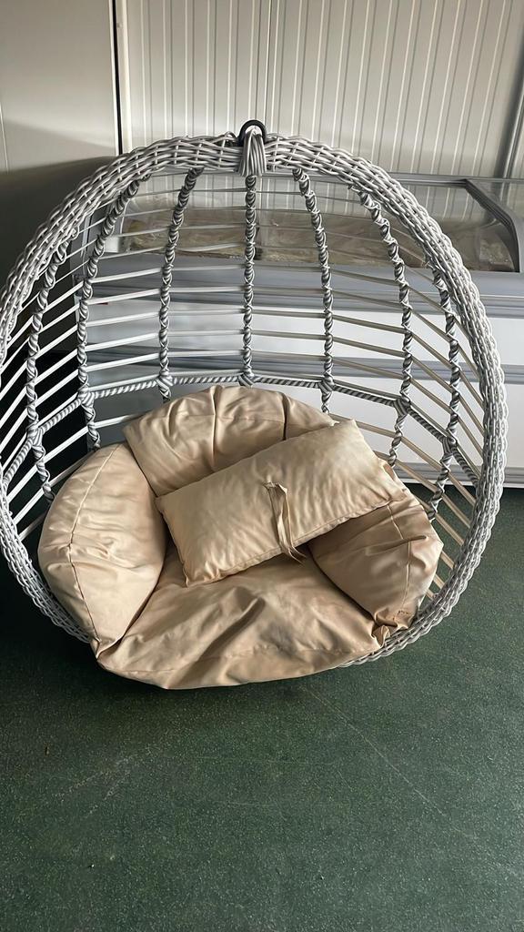 Splinternieuwe Hangstoelen te koop!, Tuin en Terras, Tuinstoelen, Nieuw, Metaal, Stapelbaar, Ophalen