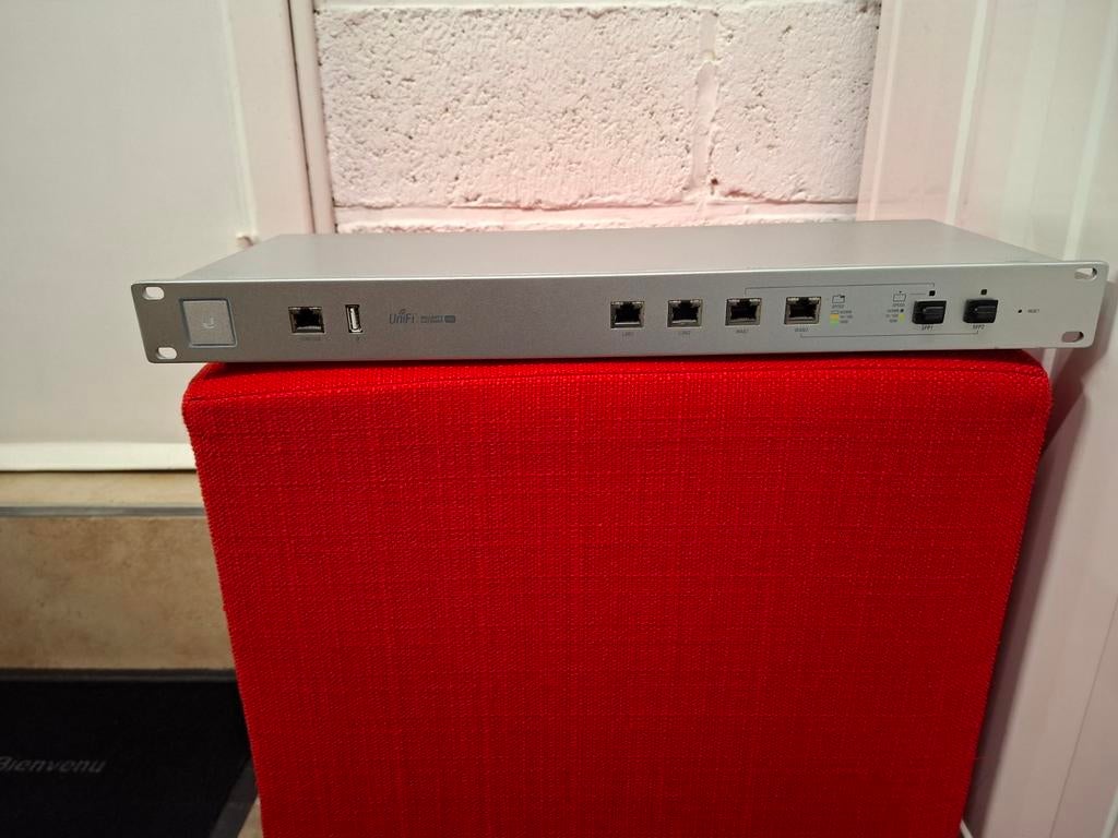 Unifi security gateway pro