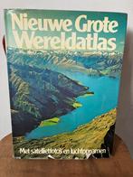 Atlas boek, Boeken, Ophalen of Verzenden, Gelezen