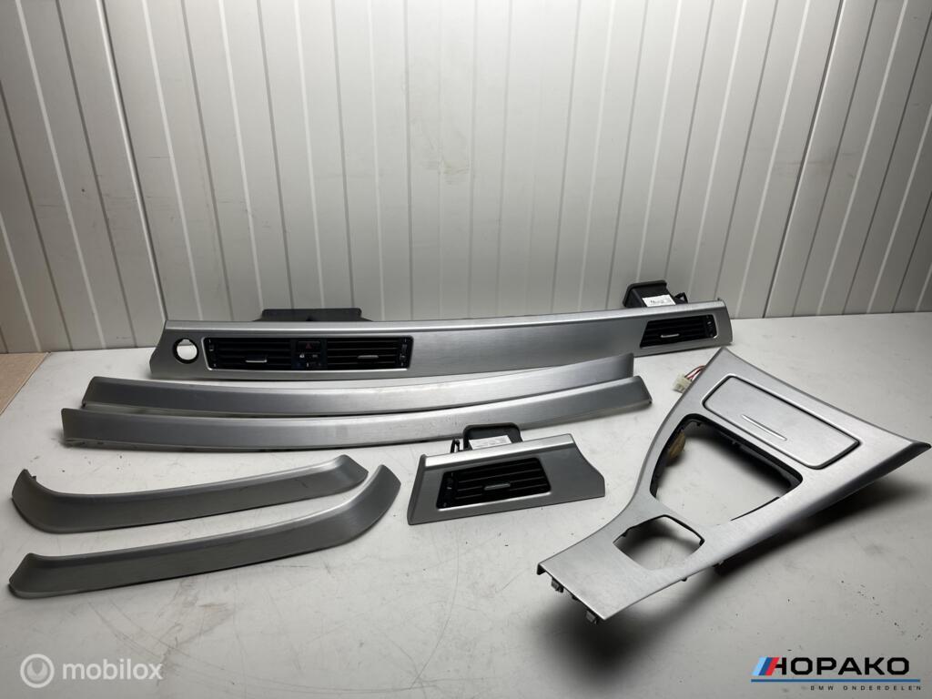Interieurlijsten set BMW LCI E90 E91 E92 E93 M brushed, Autos : Pièces & Accessoires, Habitacle & Garnissage, Utilisé, Enlèvement ou Envoi