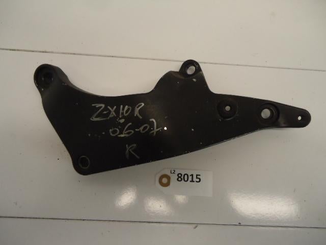ZX10R 2006 - 2007 Kawasaki Beugel Beugel motorblok D1-30842