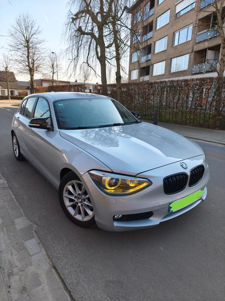 BMW série 1. 1600cc Benzine pak sport, Autos, BMW, Entreprise, Série 1, Cuir, Carnet d'entretien