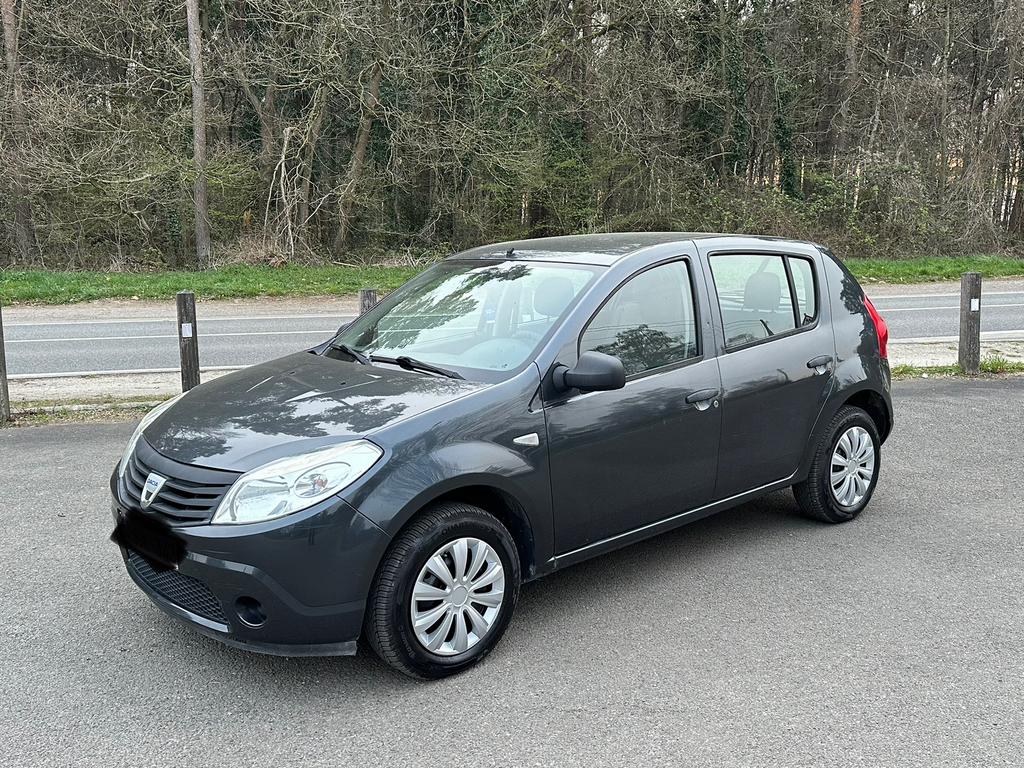 Dacia Sandero 1.4 essence "119.000km", Argent ou Gris, Achat, Boîte manuelle, 5 portes