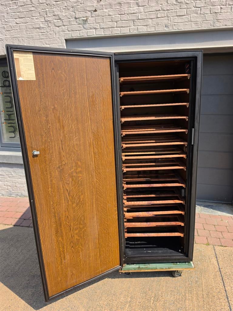 Cave à vin EuroCave – grande capacité – double zone – foncti, Electroménager