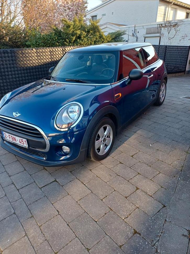 Mini Cooper One à vendre, Autos, Mini, Particulier, Cooper, ABS, Airbags, Air conditionné, Alarme, Android Auto, Bluetooth, Ordinateur de bord