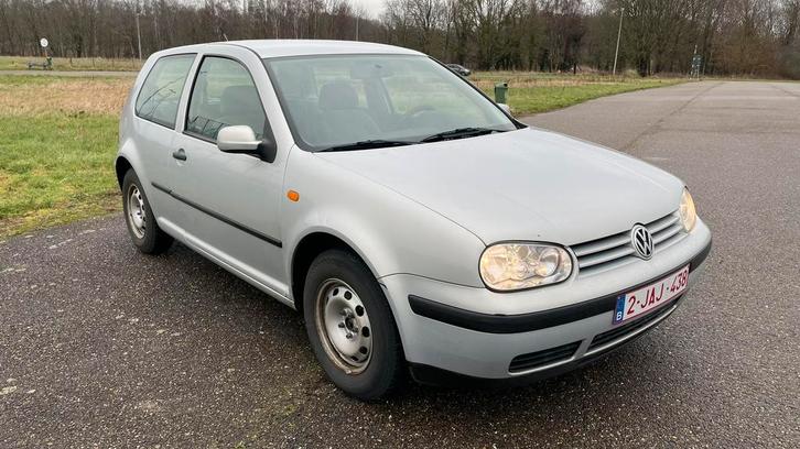 VW Golf 4 1,4 cc. Pétrole. VVK approuvé, Autos, Volkswagen, Particulier, Golf, Essence, Euro 2, Coupé, 3 portes, Boîte manuelle