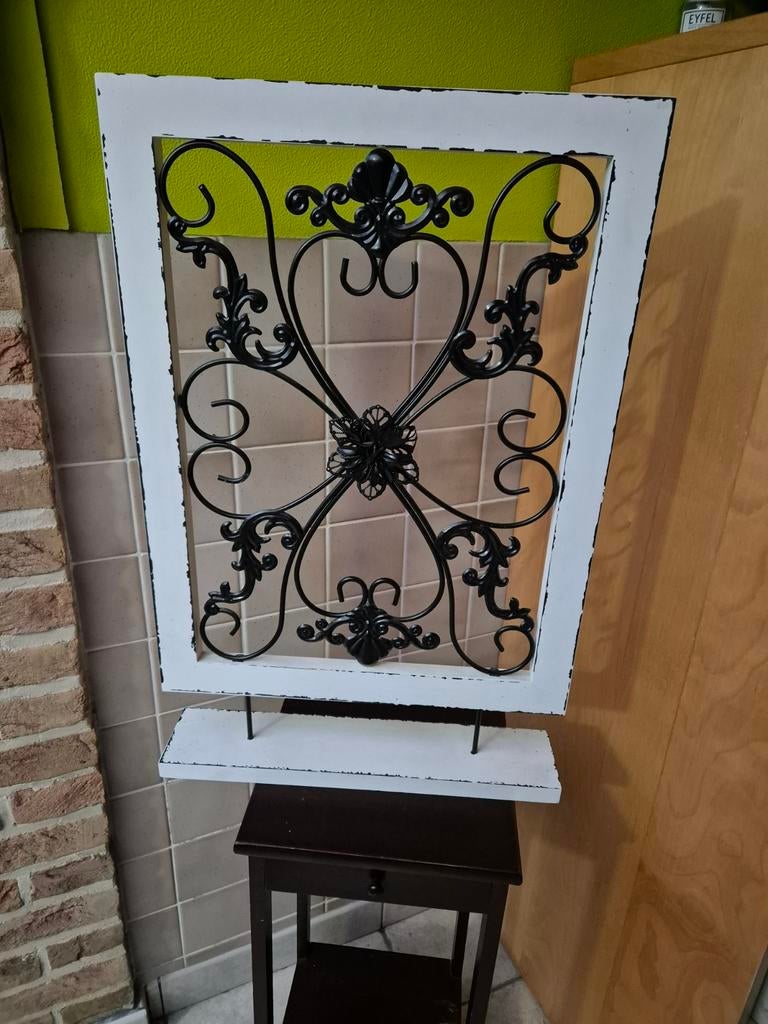 Vintage houten metalen decoratieve venster ornament, Ophalen