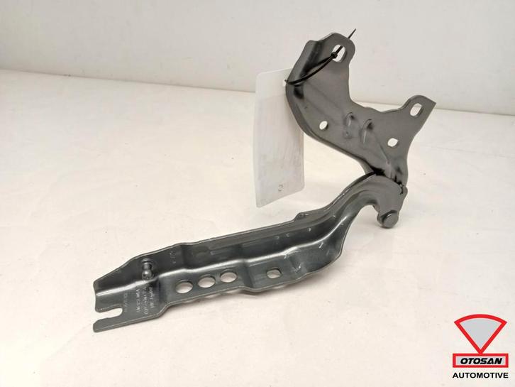 Vw passat B9 2023+ motorkap scharnier links 3j0823301a, Auto-onderdelen, Overige Auto-onderdelen, Volkswagen, Gebruikt