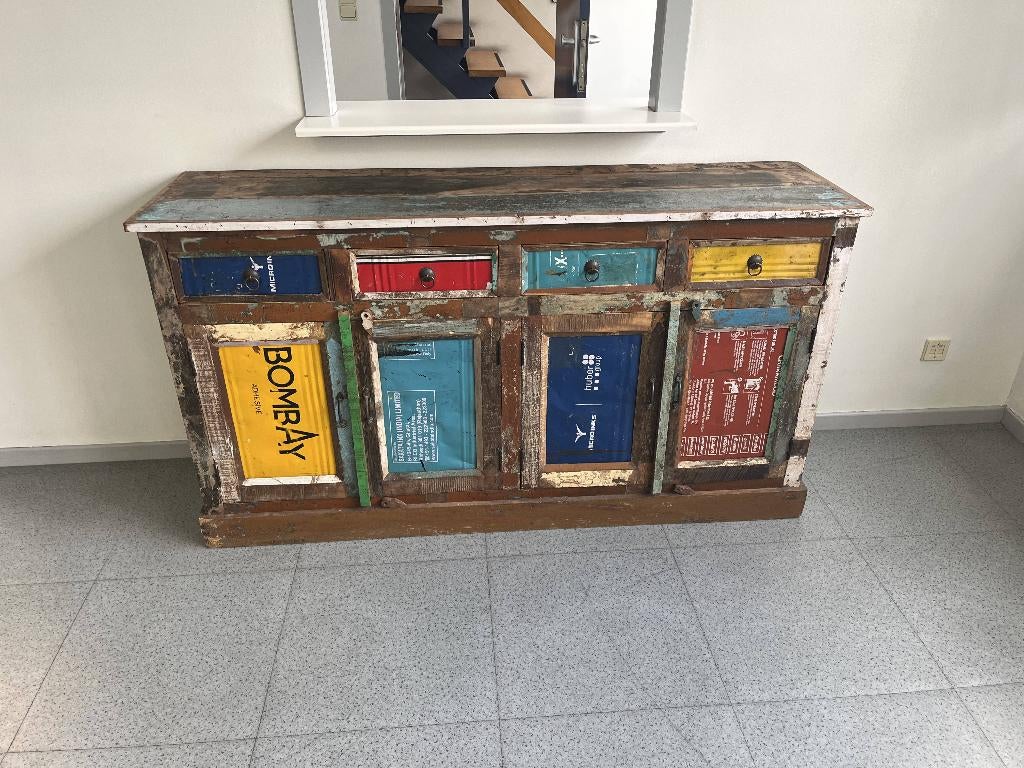 Prachtige originele buffetkast met containeraccenten, Huis en Inrichting, Kasten | Buffetkasten, Gebruikt, Minder dan 100 cm, 150 tot 200 cm