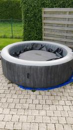 Jacuzzi intex 6 personnes, Jardin & Terrasse, Bains à remous et Spas, Enlèvement, Utilisé, Tapis de sol, Gonflable
