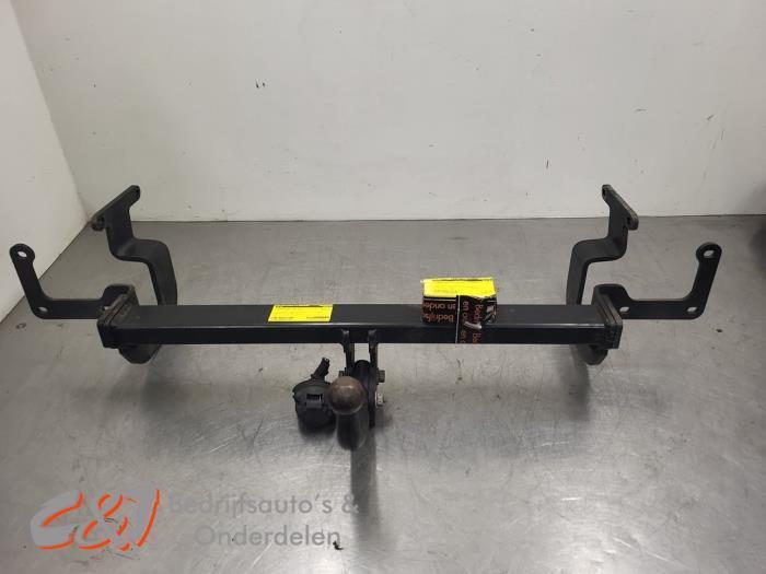 Crochet d'attelage d'un Citroen Jumpy, Autos : Pièces & Accessoires, Suspension & Châssis, Citroën, Utilisé, 3 mois de garantie