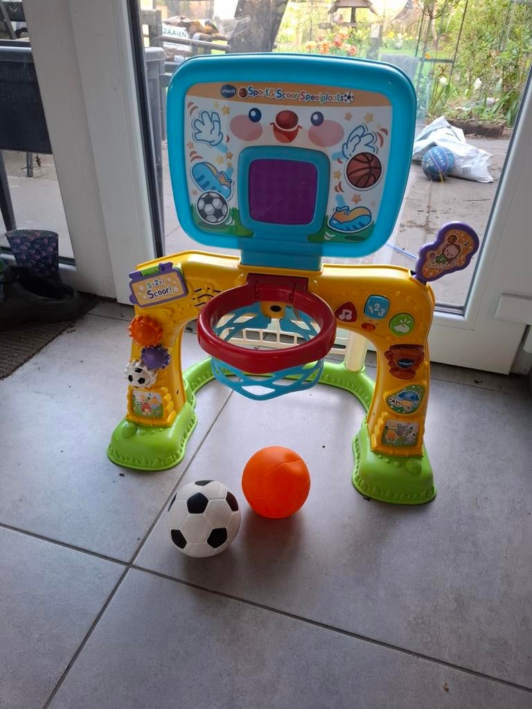 Vtech sport & scoor speelplaats, Ophalen