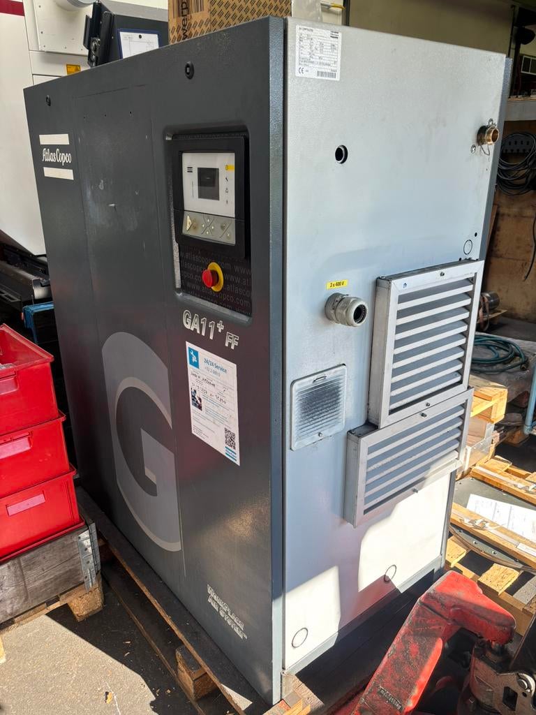 Atlas Copco GA11+ff schroefcompressor, Ophalen, Gebruikt, 6 tot 10 bar, Geluidgedempt