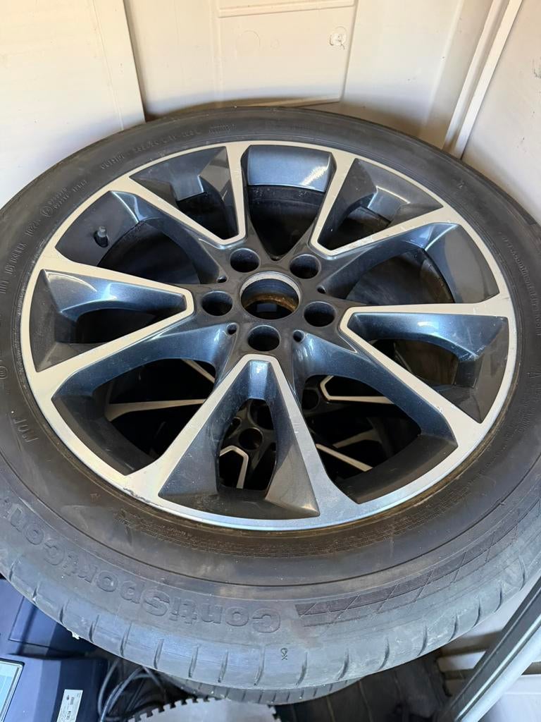 4 Jantes 19 pouces + pneus, Autos : Pièces & Accessoires, Enlèvement, 19 pouces, Pneu(s)