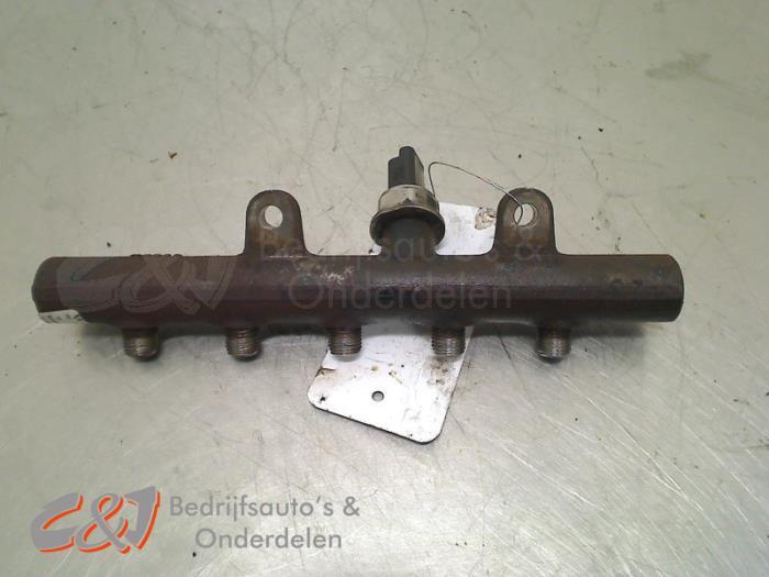 Système d'injection d'un Nissan NV200, Autos : Pièces & Accessoires, -, 3 mois de garantie, Utilisé, -