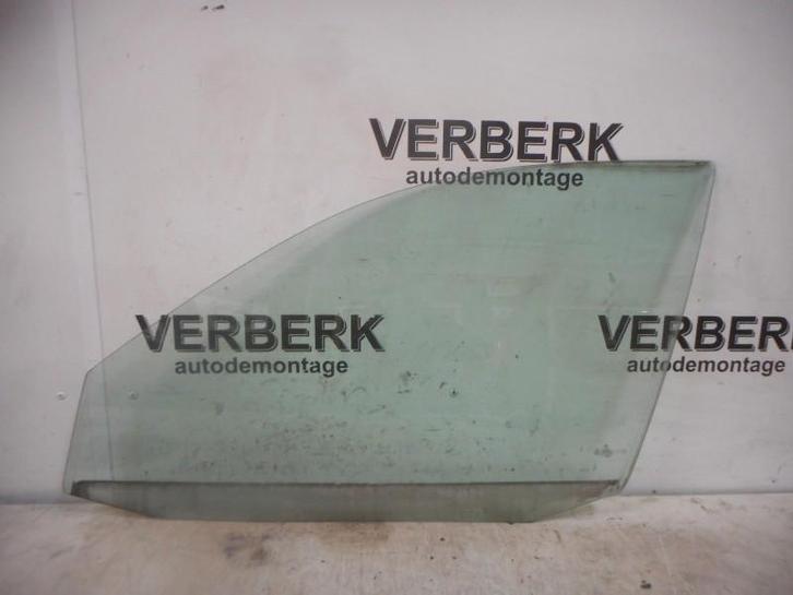 VITRE AVANT GAUCHE Volkswagen Bora (1J2) (01-1998/12-2013), Autos : Pièces & Accessoires, Vitres & Accessoires, Volkswagen, Utilisé