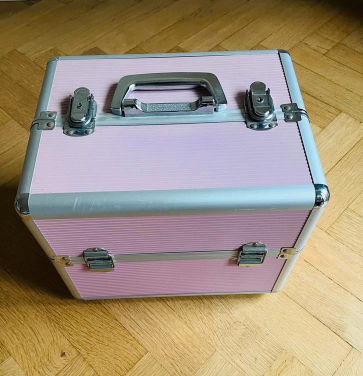 Malette cosmétiques, Handtassen en Accessoires, Beautycases, Zo goed als nieuw, Hardcase, Ophalen of Verzenden