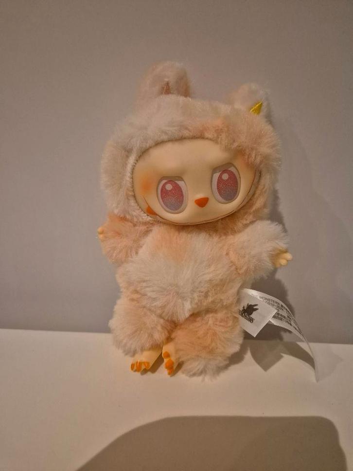 Labubu eigenzinnig schattig popje, Verzamelen, Poppen, Gebruikt, Pop, Ophalen of Verzenden