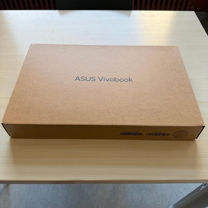 ASUS Vivobook 18 M1807HA – 18,4 inch, Computers en Software, Windows Laptops, Zo goed als nieuw, 17 inch of meer, SSD, 32 GB, Azerty