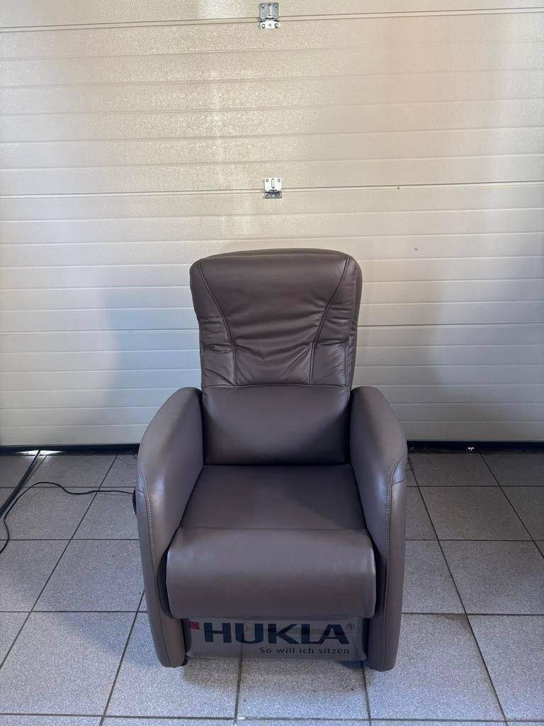 Hukla relax zetel leder elektrische, Huis en Inrichting, Fauteuils, Ophalen, Zo goed als nieuw