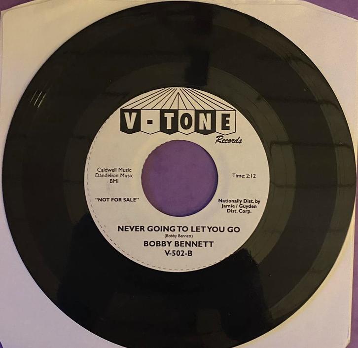 Bobby Bennett Alone With My Tears « Classic Popcorn «, CD & DVD, Vinyles Singles, Comme neuf, Single, R&B et Soul, 7 pouces, Enlèvement ou Envoi