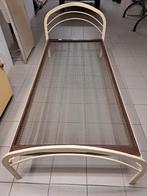 Metalen bed, Huis en Inrichting, Ophalen