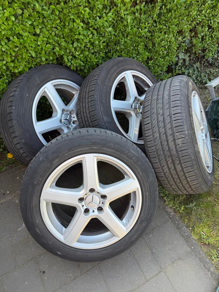 Mercedes 17 inch vito viano velgen, Pneus et Jantes, Pneus été, 17 pouces, Enlèvement