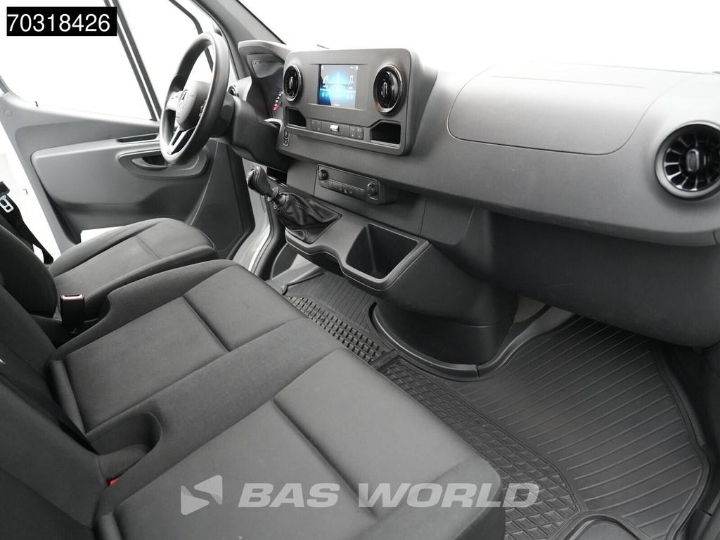Mercedes Sprinter 211 CDI L2H2 Camera MBUX CarPlay Euro6 L2, Stof, Gebruikt, Euro 6, 4 cilinders