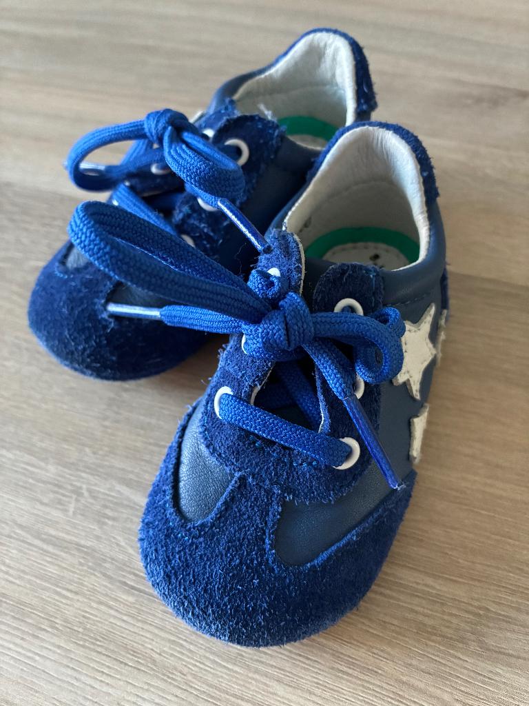 Blauwe Bunnies Jr. babyschoentjes maatje 19, Enfants & Bébés, Vêtements de bébé | Chaussures & Chaussettes, Bunnies, Garçon ou Fille