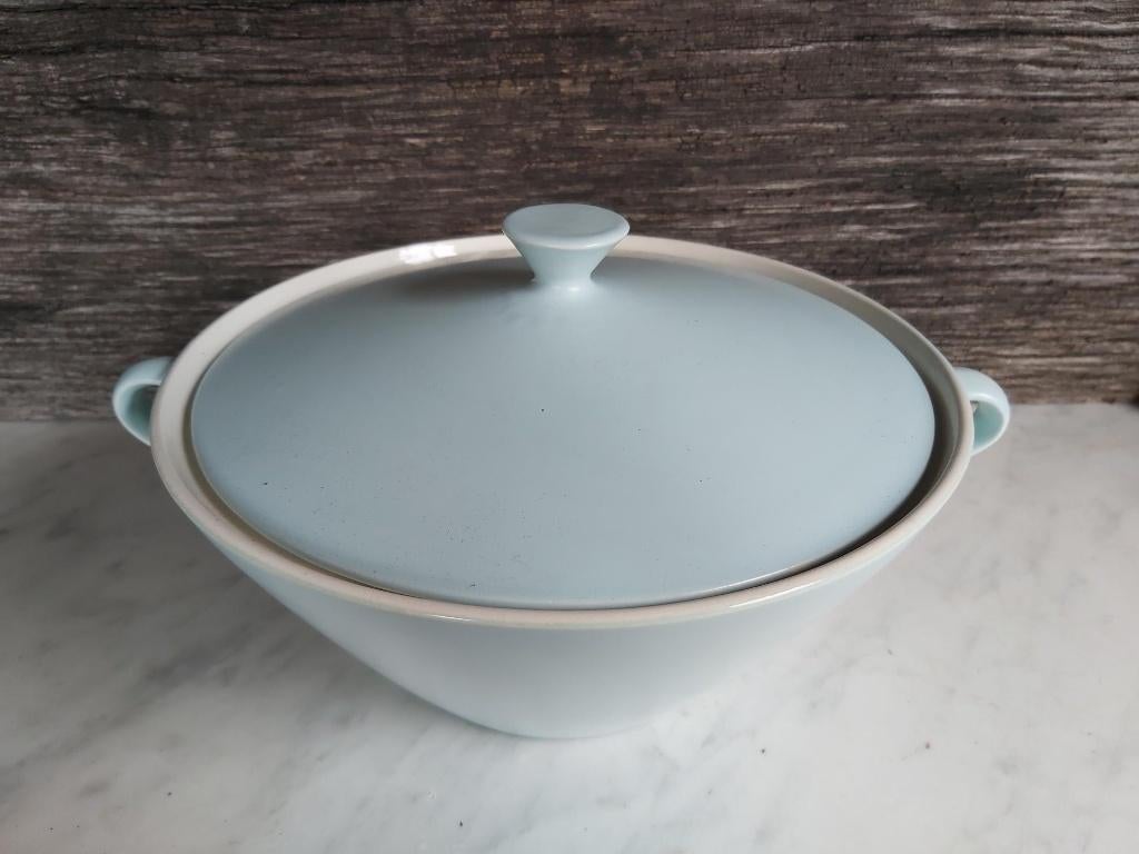 Mooie oude pastelbauwe terrine / soupiere Boch Vedette, Antiquités & Art, Enlèvement ou Envoi