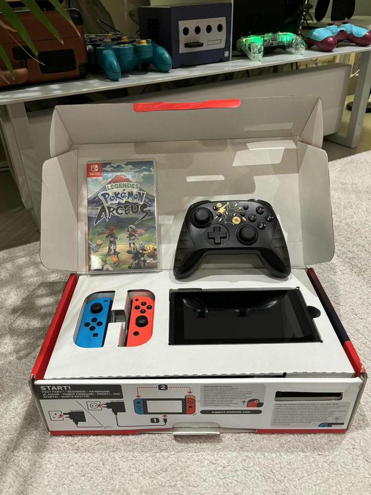 Switch 1 V2 pack Pokémon, Games en Spelcomputers, Games | Nintendo Switch, Gebruikt, Ophalen