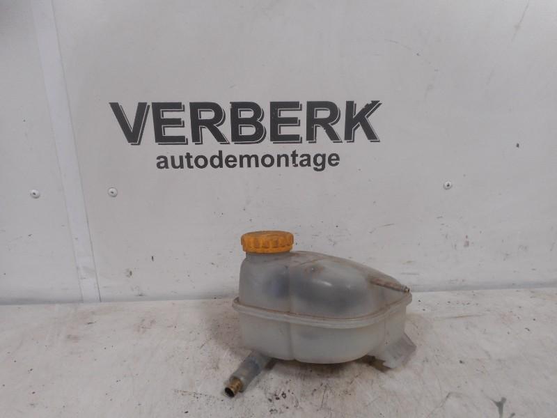 KOELVLOEISTOF RESERVOIR Astra G Caravan (F35) (90530690), Auto-onderdelen, Overige Auto-onderdelen, Opel, Gebruikt