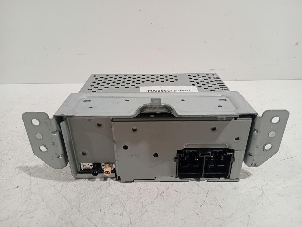 Radio Ford Fiesta, Ophalen of Verzenden, Van der Ven Autorecycling B.V., Onderdelen@venauto.nl, Ettenseweg 76, 4706 PB Roosendaal, The Netherlands