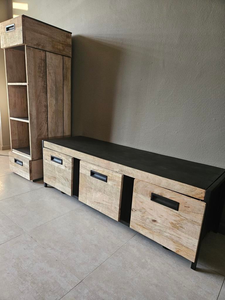 Meuble tv en bois massif, Maison & Meubles, Mobilier complet, Enlèvement
