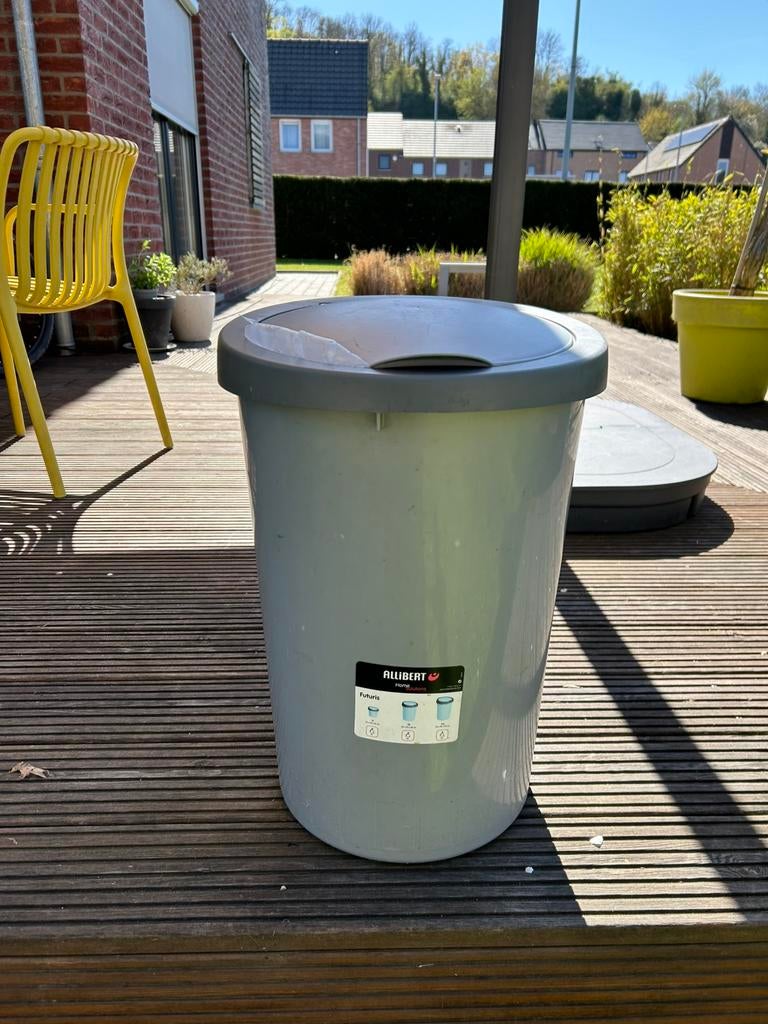 Poubelles Alibert 45L, Huis en Inrichting, Woonaccessoires | Prullenbakken, Ophalen, Zo goed als nieuw