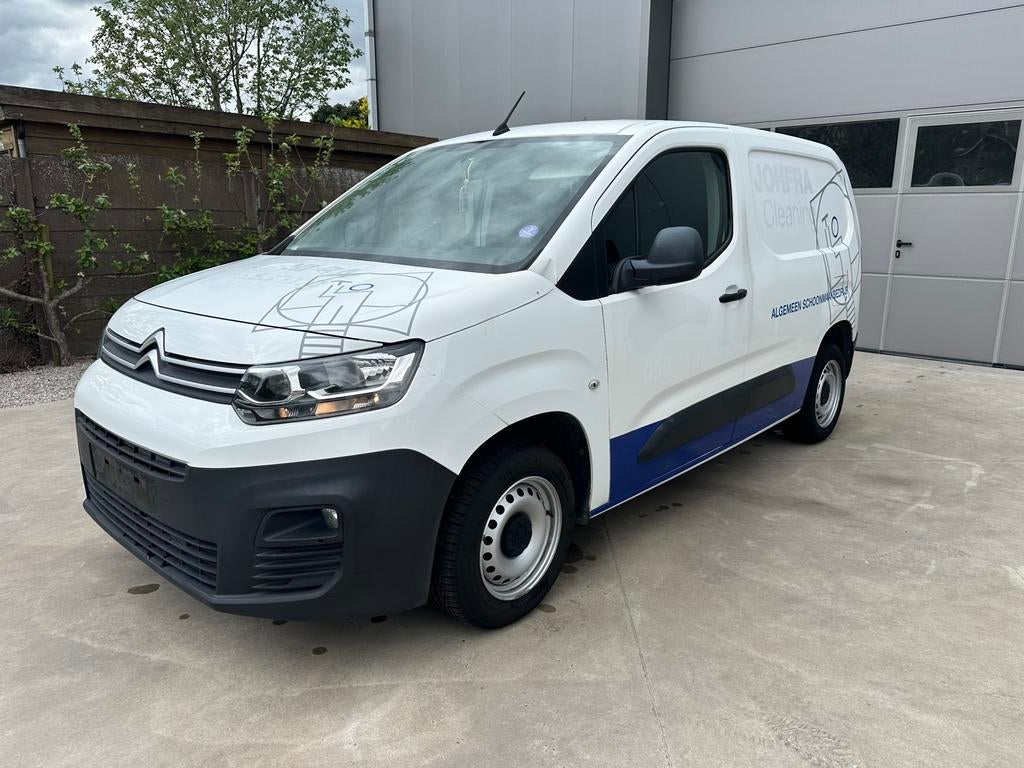 Citroen berlingo / 1.6hdi / 147600km / 3 plaatsen, Voorwielaandrijving, Stof, 4 cilinders, Citroën