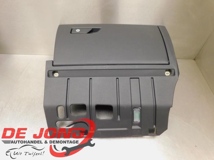 Boîte à gants d'un Audi A3, Autos : Pièces & Accessoires, Tableau de bord & Interrupteurs, Audi, Utilisé, 3 mois de garantie, Enlèvement ou Envoi