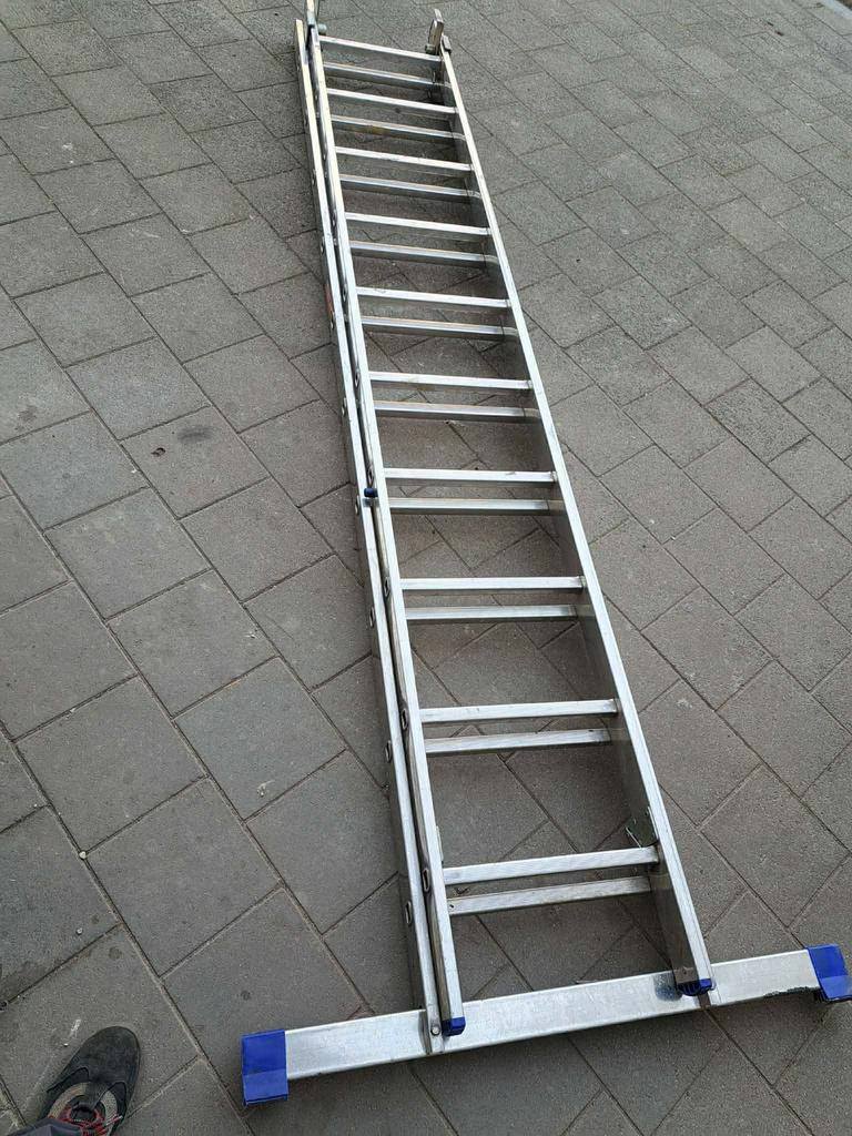 Echelle Germalu carrière, Doe-het-zelf en Bouw, Ladders en Trappen, Ophalen, Zo goed als nieuw, Ladder, 4 meter of meer