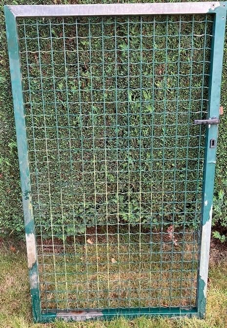 tuinhekje (145 cm hoog), Ophalen, Gebruikt, IJzer